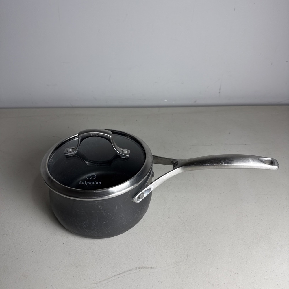 Calphalon 2 Qt Signature Nonstick Unison Slide Sauce Pan And Glass Lid 8702
